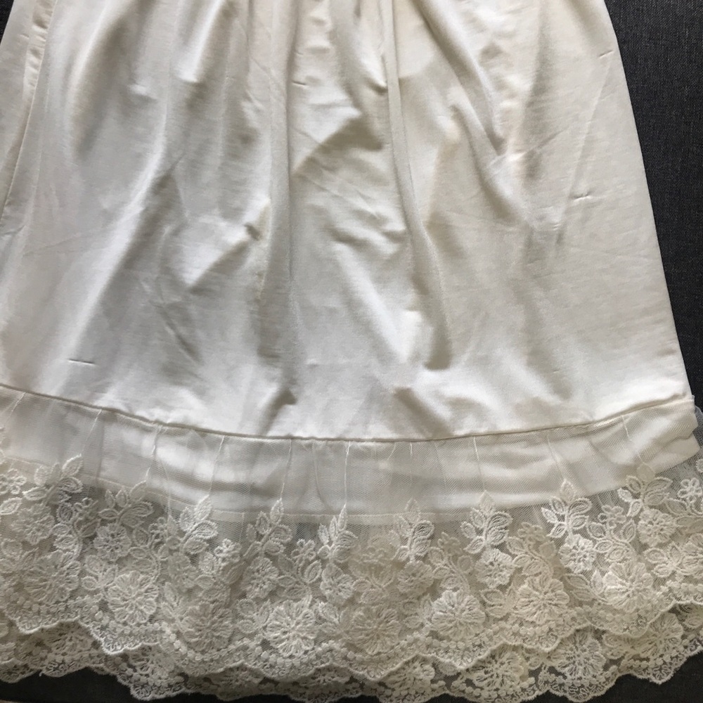 Cream Altar’d State lace half slip